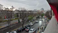 Ankara’da aniden bastıran fırtına hayatı olumsuz etkiledi