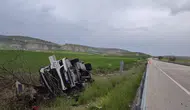 Ankara Beypazarı’nda Tır Şarampole Devrildi: 1 Ağır Yaralı