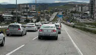 Kırıkkale Geçişinde Bayram Dönüşü 15 Kilometrelik Trafik Kuyruğu