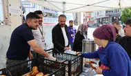 Pursaklar Belediyesi’nden YKS Adayları ve Velilere İkram Desteği
