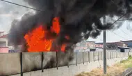 Ankara'da Arazi Yangını Tren İstasyonuna Sıçradı
