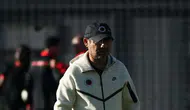 Metin Diyadin: "Gençlerbirliği'ne 4-5 Pozisyona Oyuncu Lazım"