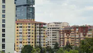 Ankara'da Trump'ın Kalacağı Otelin Karşısına Filistin Bayrağı Asıldı