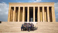 NATO Heyeti Ankara Zirvesi Öncesi Anıtkabir'i Ziyaret Etti