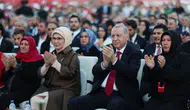 Emine Erdoğan: 15 Temmuz tarihi bir dönüm noktasıdır