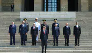 Cumhurbaşkanı Erdoğan ve YAŞ Üyeleri Anıtkabir'i Ziyaret Etti