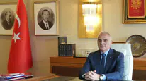 Sardes'te 2 Bin 500 Yıllık Anıtsal Heykel Gün Yüzüne Çıkarıldı