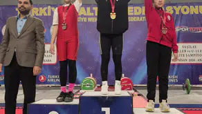 Pursaklarlı Zümra Yurtseven Türkiye Halter Şampiyonu Oldu