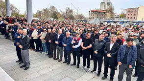 Eğitim Bir-Sen’den Okul Saldırıları İçin Gıyabi Cenaze Namazı