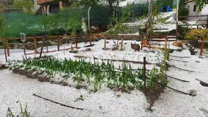 Keçiören’de Şiddetli Dolu Yağışı Hayatı Olumsuz Etkiledi