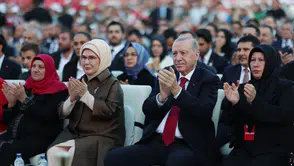 Emine Erdoğan: 15 Temmuz tarihi bir dönüm noktasıdır
