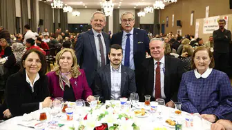 Güner, Zübeyde Hanım Tesisi'nde Rumeli ve Balkan Derneklerini İftarda Ağırladı