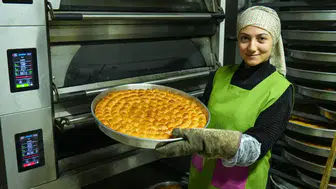 Beypazarı'nın 80 Katlı Baklavası Bayram Sofralarına Hazırlanıyor