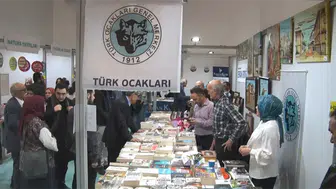 Ankara Kitap Fuarı’nda Son Gün: Askıda Kitap İlgi Gördü