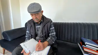 Ankara’da 59 Yıldır Günlük Tutan Adam Tarihe Not Düşüyor