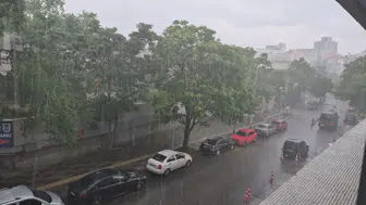 Ankara Çankaya’da Dolu Yağışı Hayatı Olumsuz Etkiledi