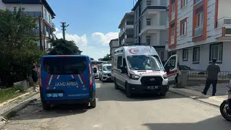 Akyurt’ta Aile İçi Bıçaklı Saldırı: 5 Kişi Yaralandı