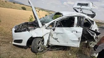 Elmadağ'da Otomobil Şarampole Yuvarlandı: 3 Yaralı