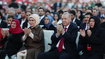 Emine Erdoğan: 15 Temmuz tarihi bir dönüm noktasıdır