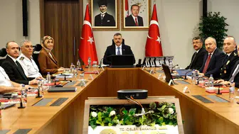 Bakan Çiftçi Kaçakçılık ve Organize Suçlarla Mücadeleyi Değerlendirdi
