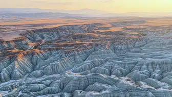 Nallıhan Gökkuşağı Tepeleri'nde gün batımı büyüledi