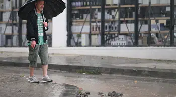 Ankara’da sağanak yağış etkili oldu: Sokaklarda su birikintisi oluştu