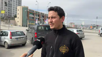 Etimesgut’ta Otomobil Tatlıcıya Girdi: Çalışan O Anları Anlattı