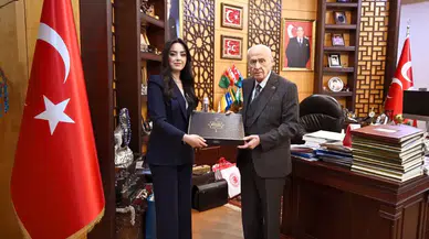 ‘Eserlerle Devlet Bahçeli’ Kitabı Kamuoyuna Tanıtıldı