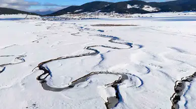 Çamlıdere'de Ramazan Bayramı'nın İlk Günü Kar Yağdı