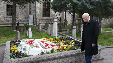 Devlet Bahçeli’den Muhsin Yazıcıoğlu’nun Kabrine Anma Ziyareti