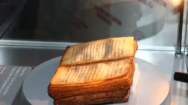 Türkiye’den Etiyopya’ya Tarihi Eser İadesi: Amharca El Yazması Teslim Edildi