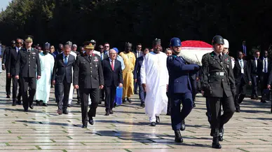 Nijer Cumhurbaşkanı Tchiani Anıtkabir’i Ziyaret Etti