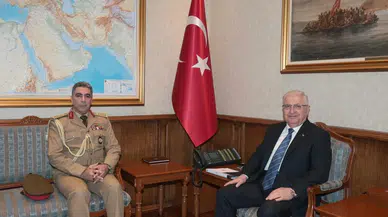 Bakan Yaşar Güler, Irak’ın Ankara Askerî Ataşesi’ni Kabul Etti