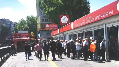 Ankara’da ucuz yumurta kuyruğu