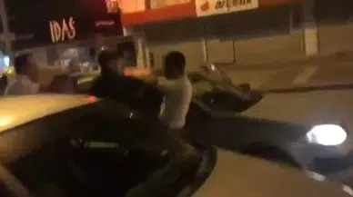 Ankara Etimesgut’ta İki Sürücü Trafikte Yumruklu Kavga Etti