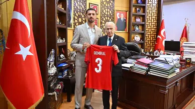 MHP Lideri Devlet Bahçeli, Merih Demiral'ı kabul etti