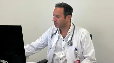 Uzmandan Arı Sokmasına Karşı Uyarı: Şekerli Gıdalara Dikkat
