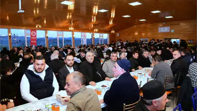 Selim Çırpanoğlu Öğrencilerle İftar Sofrasında Buluştu