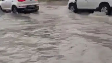 Ankara’da Sağanak Etkili Oldu: Yollar Göle Döndü