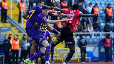 Gençlerbirliği Deplasmanda Son Dakikada Yıkıldı