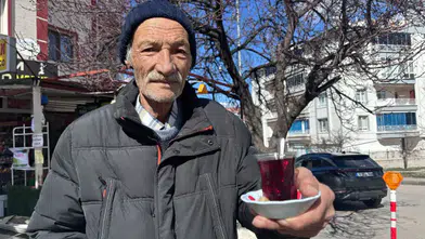Ankara'da 34 Yıldır Su İçemeyen Adam: 'Suya da Gülmeye de Hasret Kaldım'