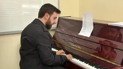 Mevlan Kurtishi Sincan’da öğrencilerle buluştu