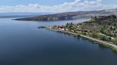 Ankara’nın Denizi Çayırhan Göleti Doğa ve Tarih Tutkunlarını Bekliyor