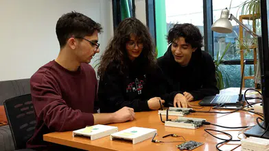 YÖK'ten Yeni Model: Ön Lisans Öğrencileri İşletmede Eğitim Alacak