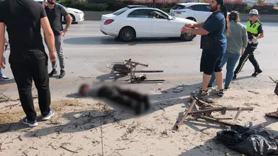 Etimesgut'ta Otomobil-Motosiklet Kazası: 2 Yaralı