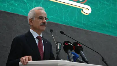 Bakan Abdulkadir Uraloğlu: 15 Yaş Altına Sosyal Medya Yasağı Geliyor