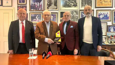 Ankara’da Ahmet Ayık’a Onur Ödülü: TMOK’tan Türk Güreşine Vefa