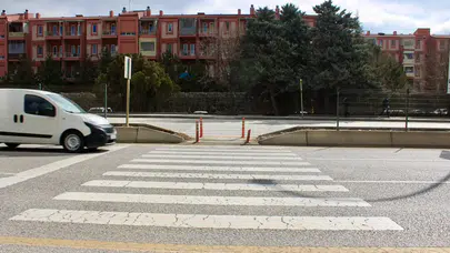 Çankaya’da Acı Kaza: 14 Yaşındaki Kız Otomobil Çarpması Sonucu Hayatını Kaybetti