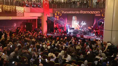 Pursaklar'da Ramazan Etkinlikleri Fadıl Aydın Konseriyle Noktalandı