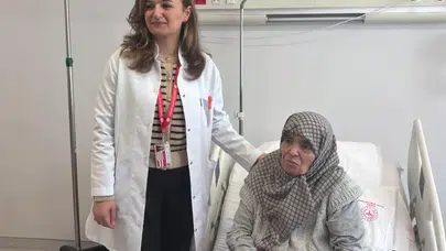 75 Yaşındaki Hasta Sağlığına Kavuştu